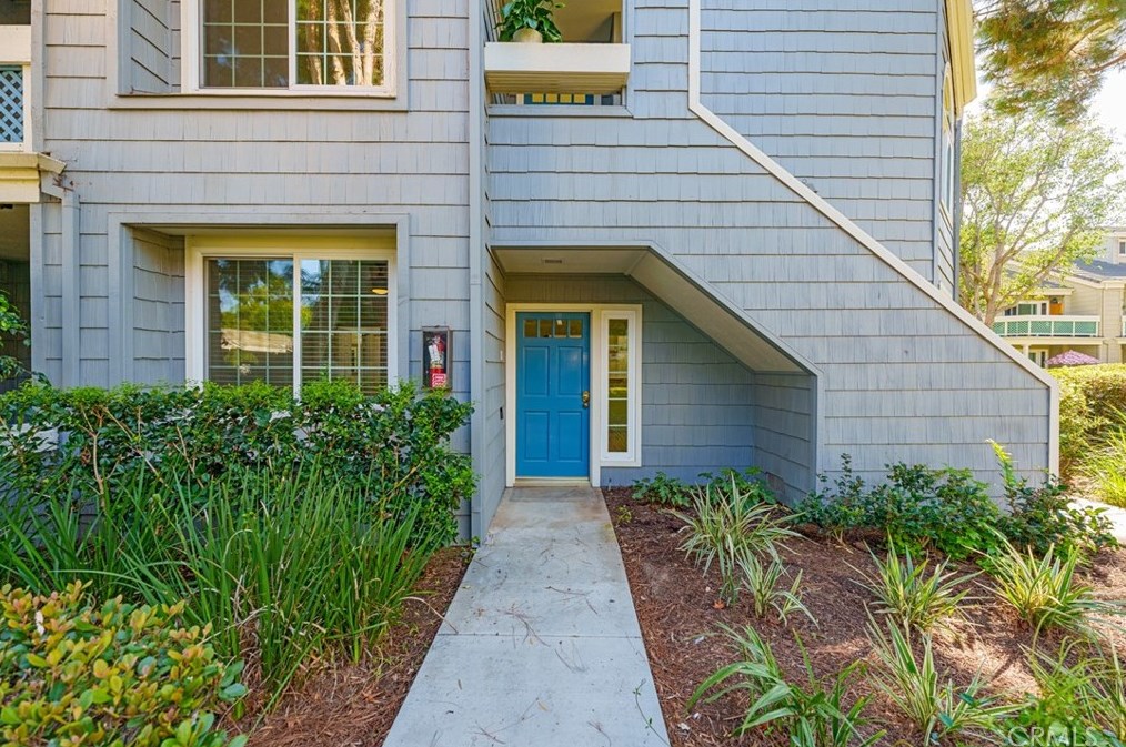 19351 Bluefish Ln #106, Huntington Beach, CA 92648