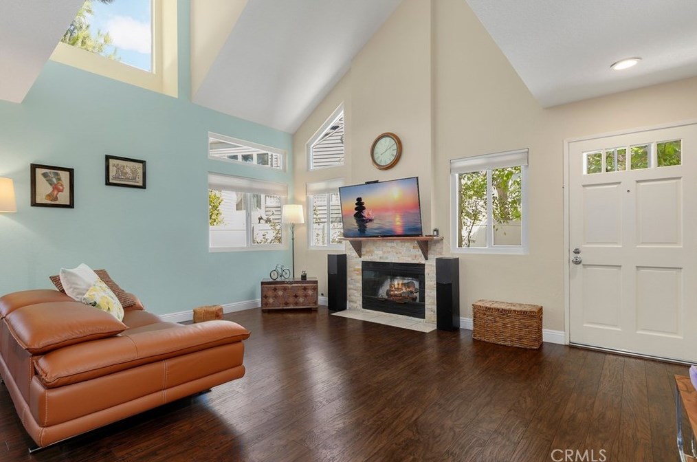 15 Hillrose, Laguna Beach, CA 92656-1441