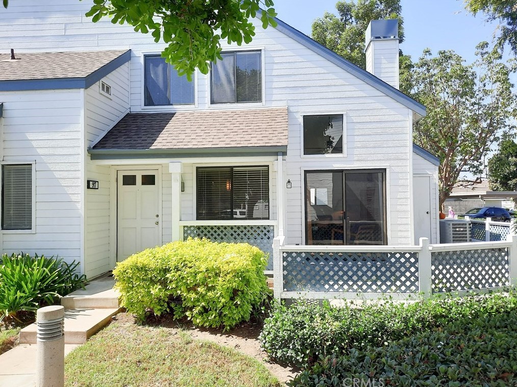 97 Fallingstar #56, Irvine, CA 92614