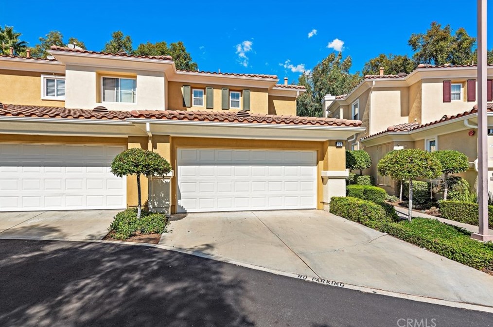 61 Via Vicini, Trabuco Canyon, CA 92688