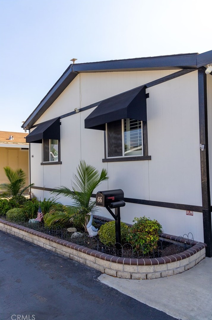 161 E Orangethorpe, Placentia, CA 92870