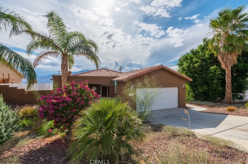 66633 San Rafael Rd, Desert Hot Springs, CA 92240