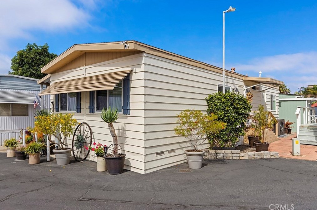 900 N Cleveland St #3, Oceanside, CA 92054