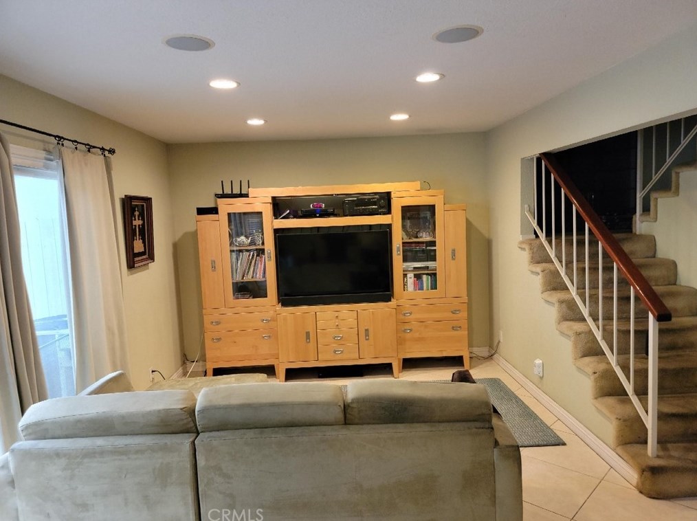 22945 Leo Ln, El Toro, CA 92630
