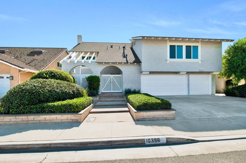 10398 Placer River Ave, Santa Ana, CA 92708