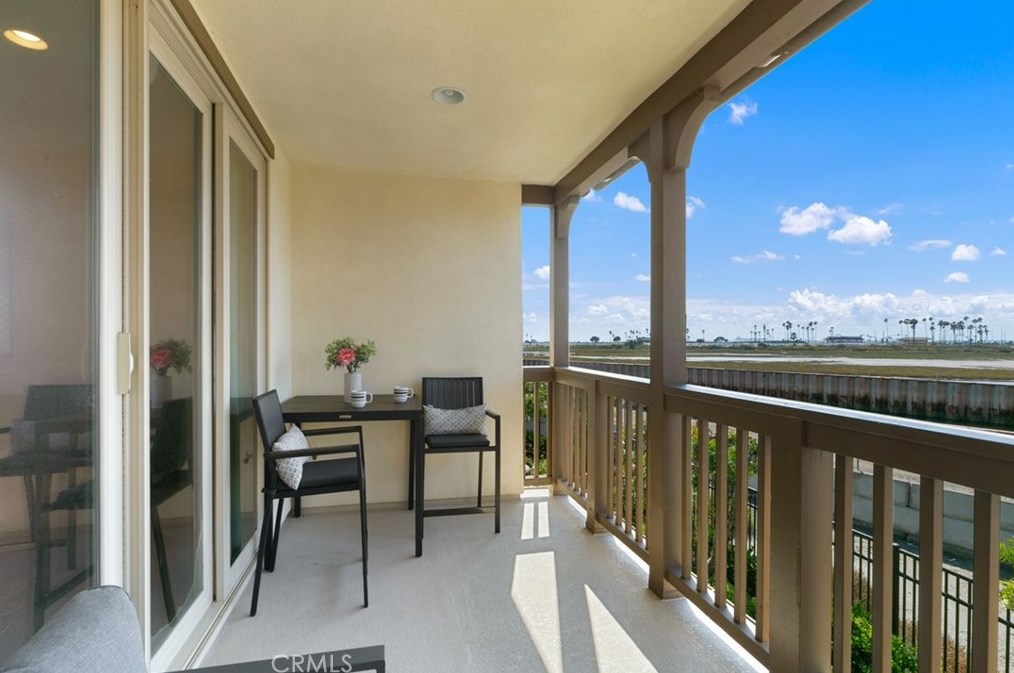 8182 Noelle Drive, Huntington Beach, CA 92646
