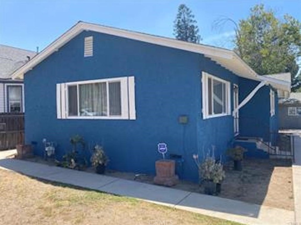 831 Washington St, Redlands, CA 92374-3265
