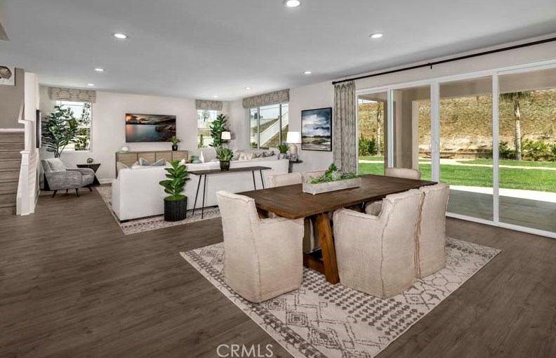 7660 Golden Star Ave, Riverside, CA 92506