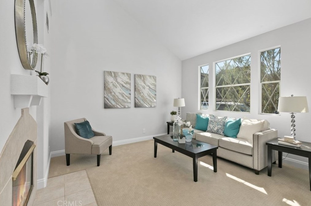 26 Wellington Pl, Laguna Beach, CA 92656-6208