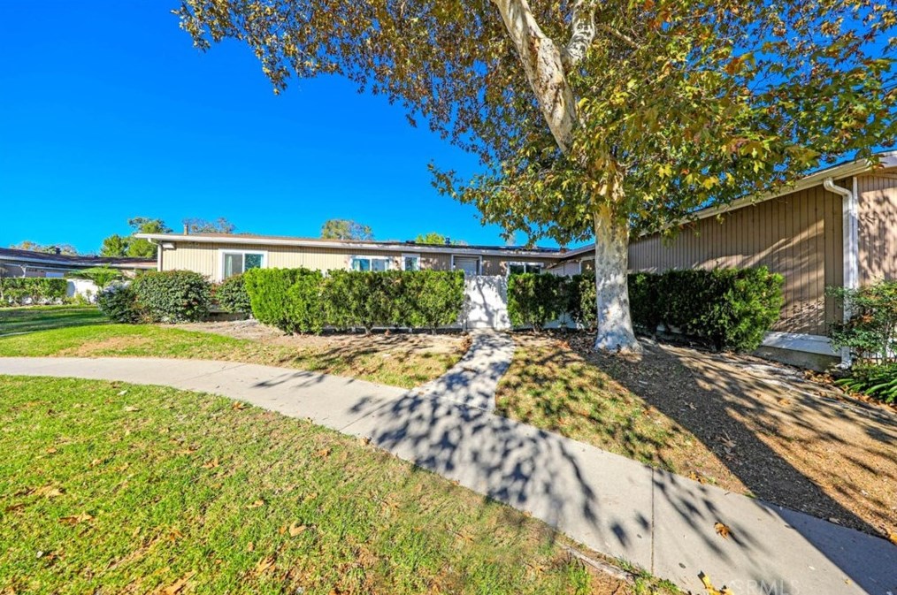 25831 Via Lomas #210, Laguna Beach, CA 92653