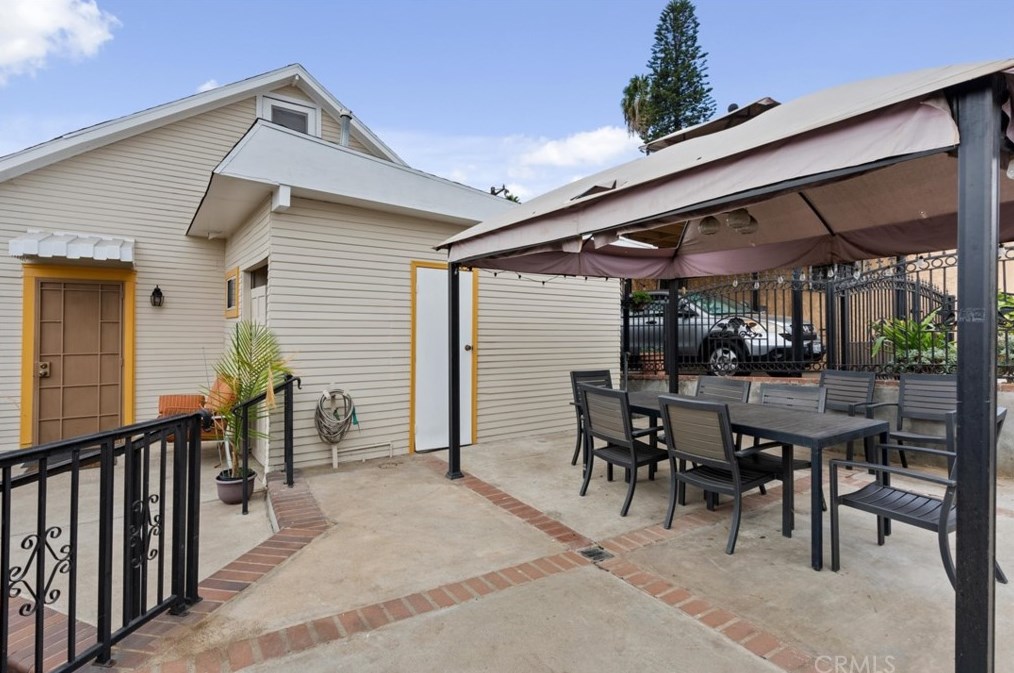 4055 Hubbard St, Los Angeles CA  90232-2403 exterior