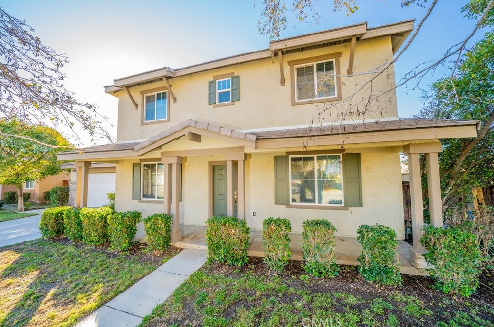 992 Lilac Rd, San Jacinto, CA 92582