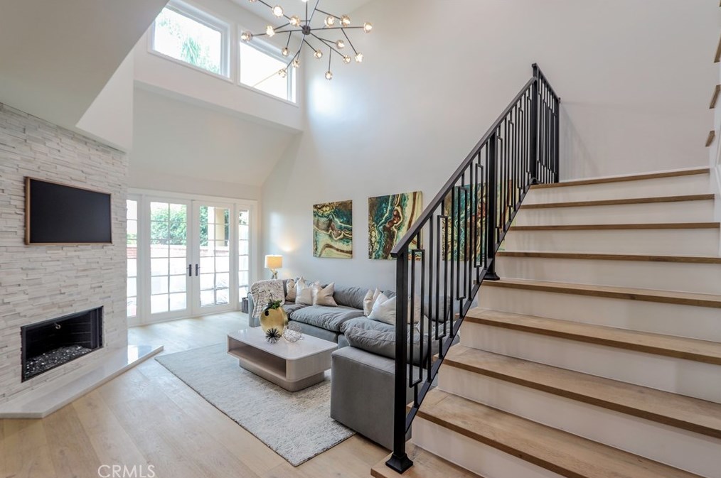 6225 Greenbrier Dr, Huntington Beach CA  92648-5545 exterior