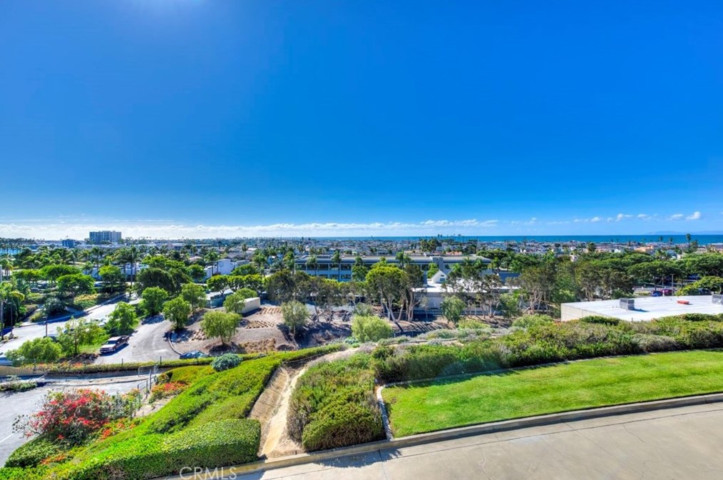 270 Cagney Ln #206, Newport Beach, CA 92663