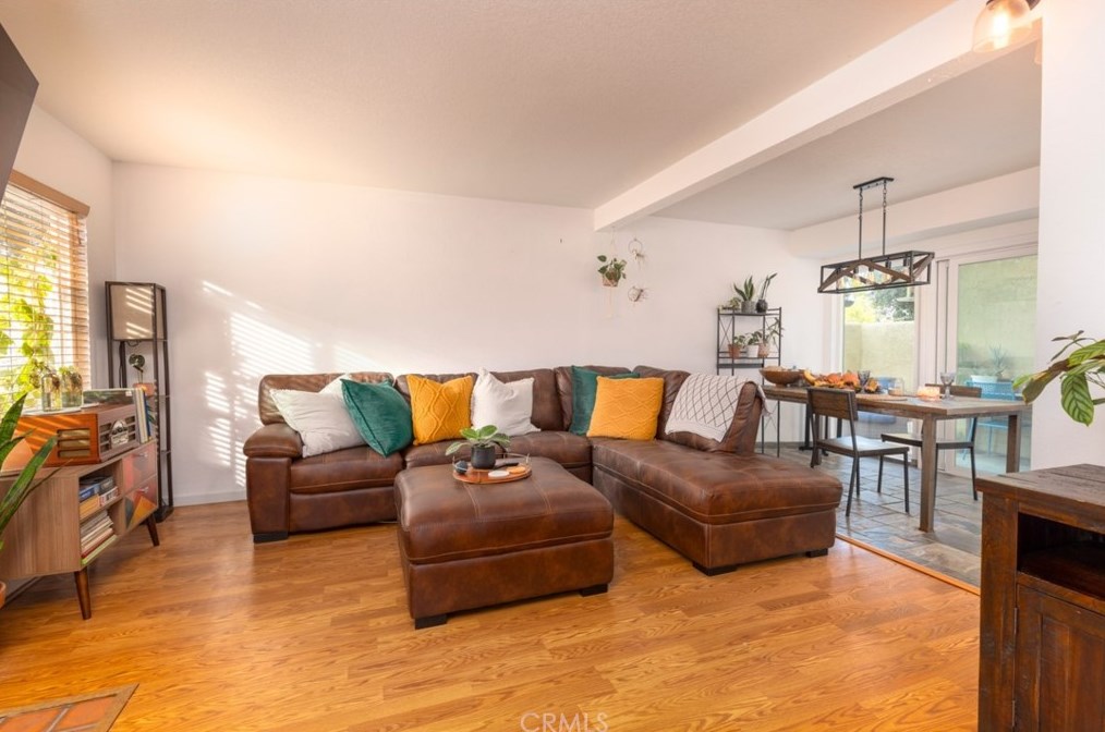 1078 Westward Ln, Costa Mesa, CA 92627