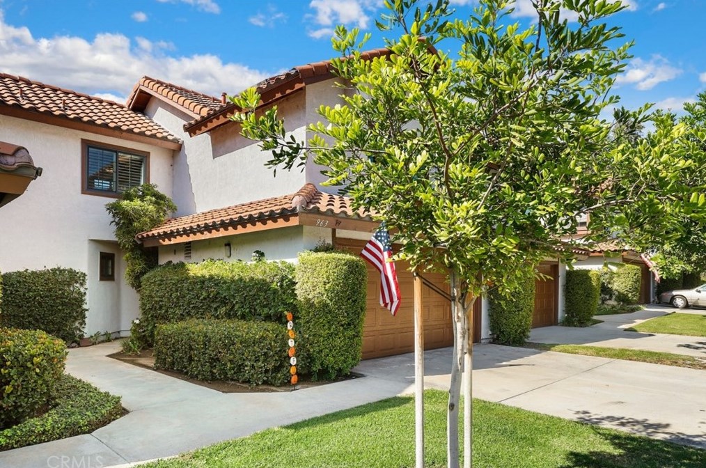 963 La Paz Rd #47, Placentia, CA 92870