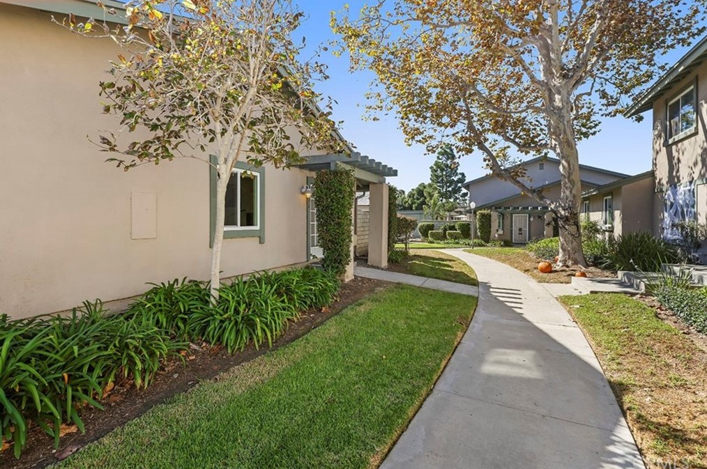 16572 Nube Ln #74a, Huntington Beach, CA 92649