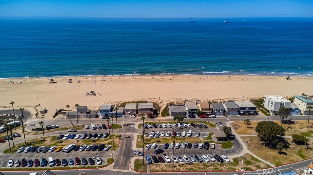 17158 Bluewater Ln, Huntington Beach, CA 92649