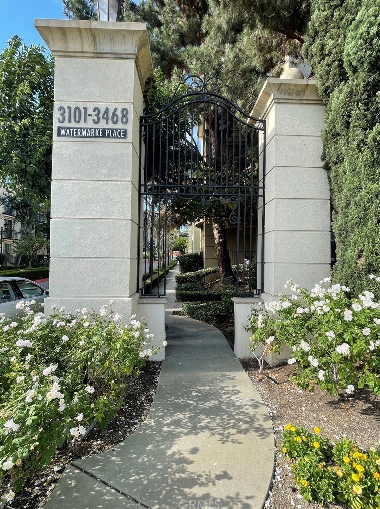 3339 Watermarke Pl, Irvine, CA 92612
