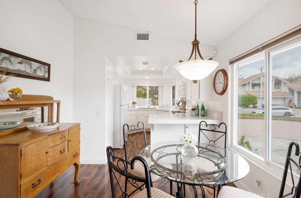 42 Via Zapador, Trabuco Canyon, CA 92688