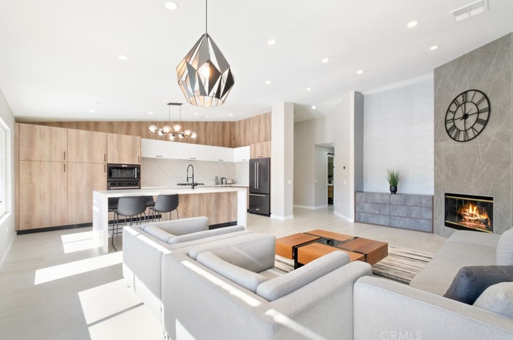 47965 Via Nice, La Quinta CA  92253-2158 exterior