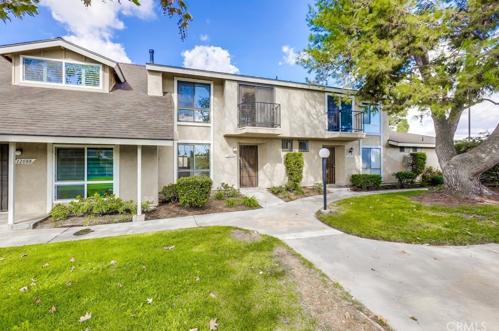 12090 Stonegate Ln, Garden Grove, CA 92845