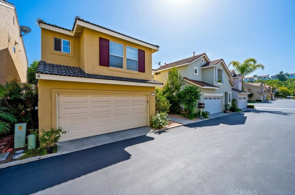 14 Ryley Ct, Laguna Beach, CA 92656-4259