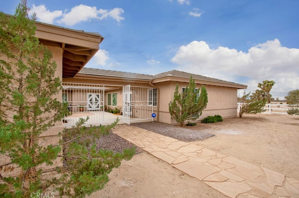 13478 Wilson Ranch Rd, Phelan, CA