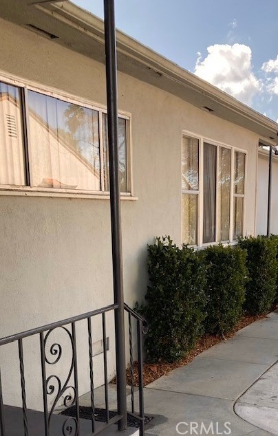 5407 Via Corona St, Los Angeles CA  90022-2201 exterior