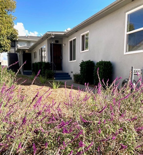 5407 Via Corona St, Los Angeles CA  90022-2201 exterior