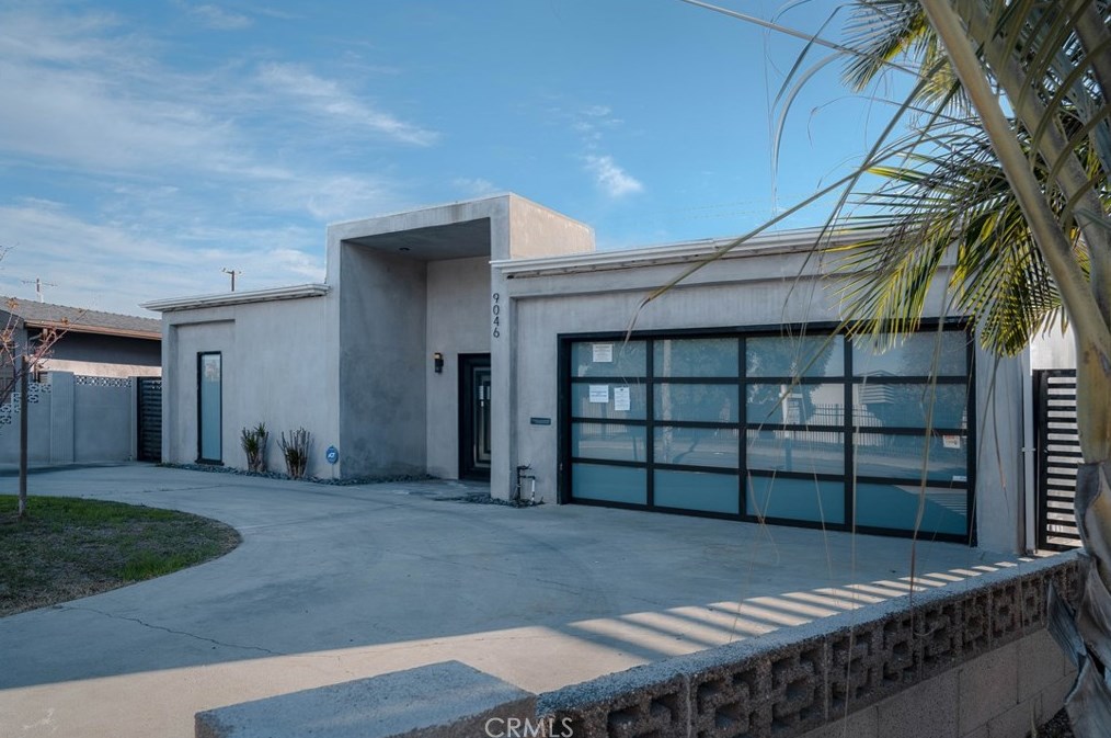 9046 Lindsey Ave, Downey, CA 90240