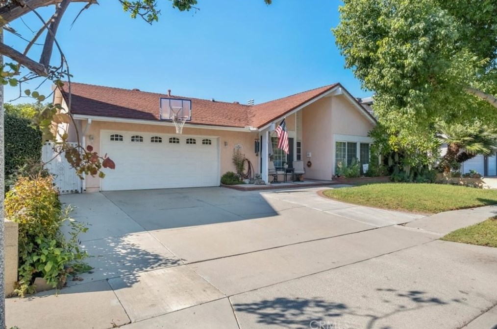 10241 Humbolt St, Los Alamitos, CA 90720