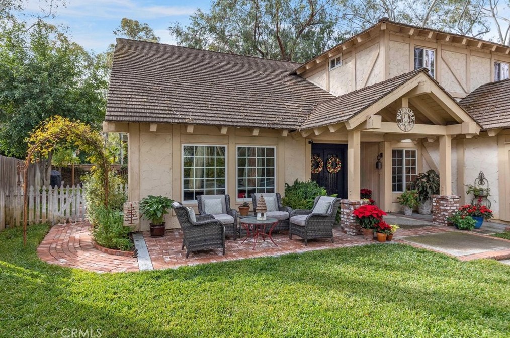 25012 Wandering Ln, El Toro, CA 92630
