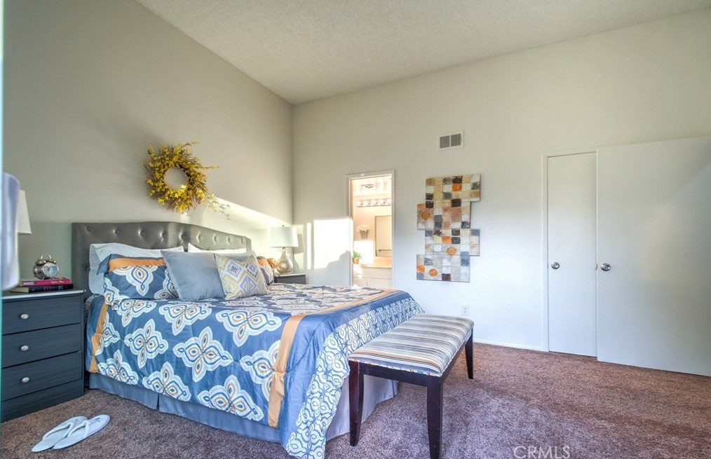 2901 Fairview St, Santa Ana, CA 92704-6502