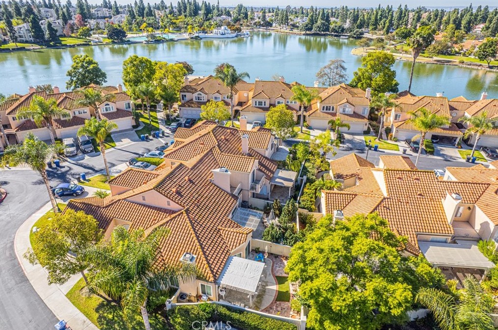 731 Edgewater Dr, Chula Vista, CA 91913-2499