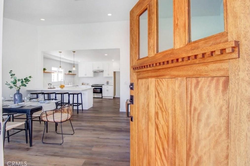 5348 Brynhurst Ave, Los Angeles CA  90043-1806 exterior