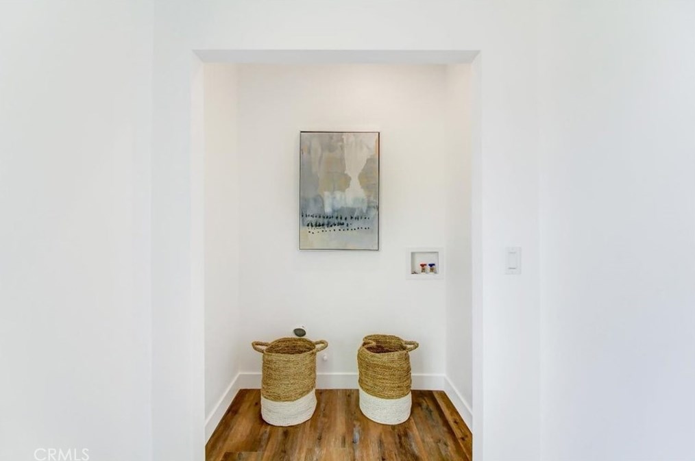 5348 Brynhurst Ave, Los Angeles CA  90043-1806 exterior