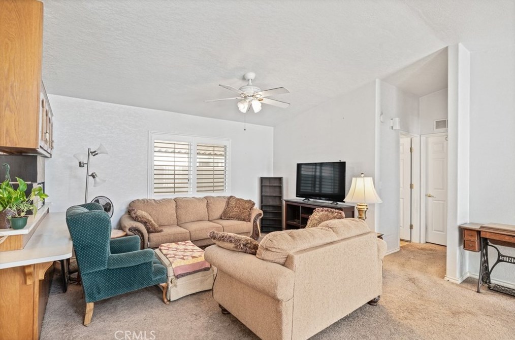 10681 Oak St #51, Los Alamitos, CA 90720