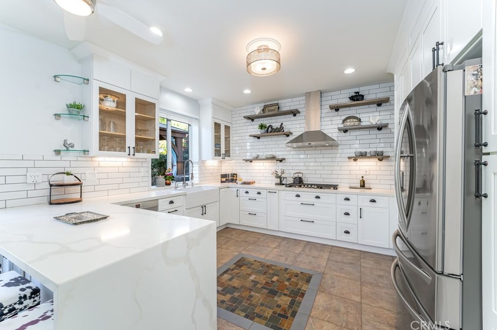 24825 Byroad Way, Laguna Beach, CA 92677-6033
