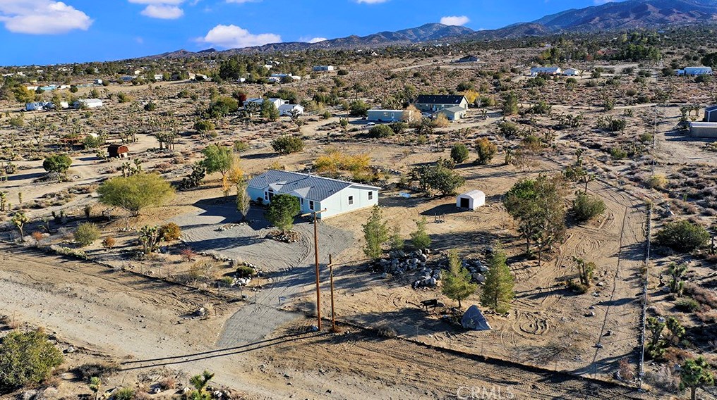 1441 Locust Rd, Pinon Hills, CA 92372