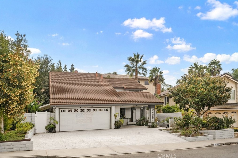 24582 Ashland Dr, Laguna Beach, CA 92653-4332