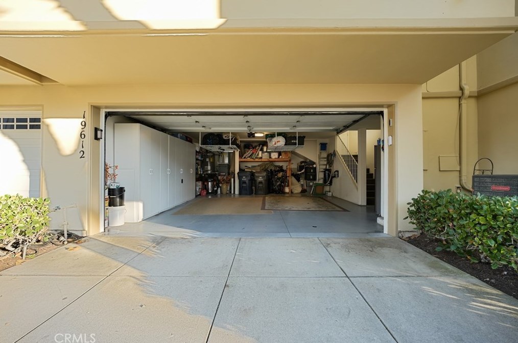 19612 Elmridge Ln, Huntington Beach, CA 92648-5576