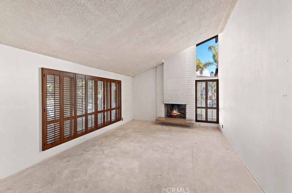 1400 Crestview Ave, Seal Beach, CA 90740