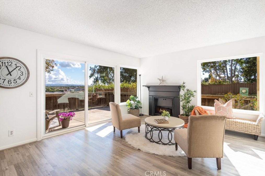 18606 Vallarta Dr, Huntington Beach, CA 92646