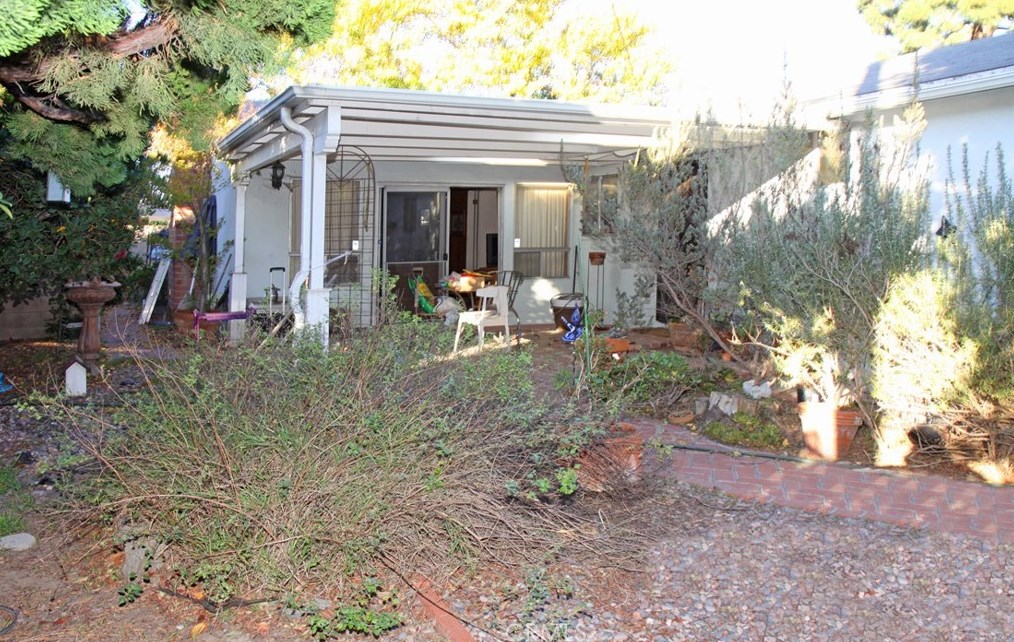 13861 Harper St, Westminster CA  92683-3323 exterior