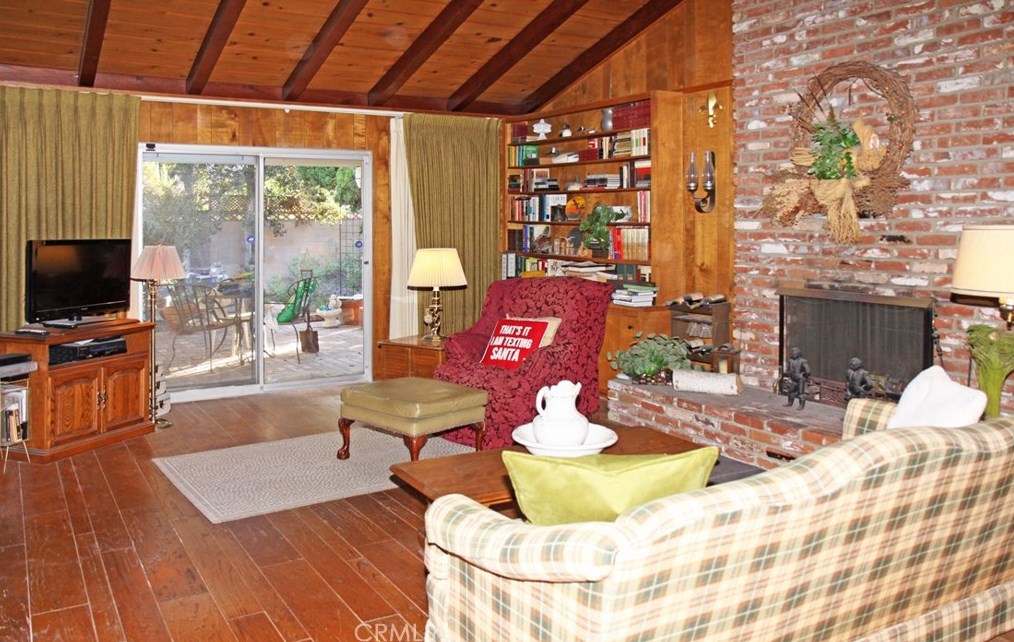 13861 Harper St, Westminster CA  92683-3323 exterior