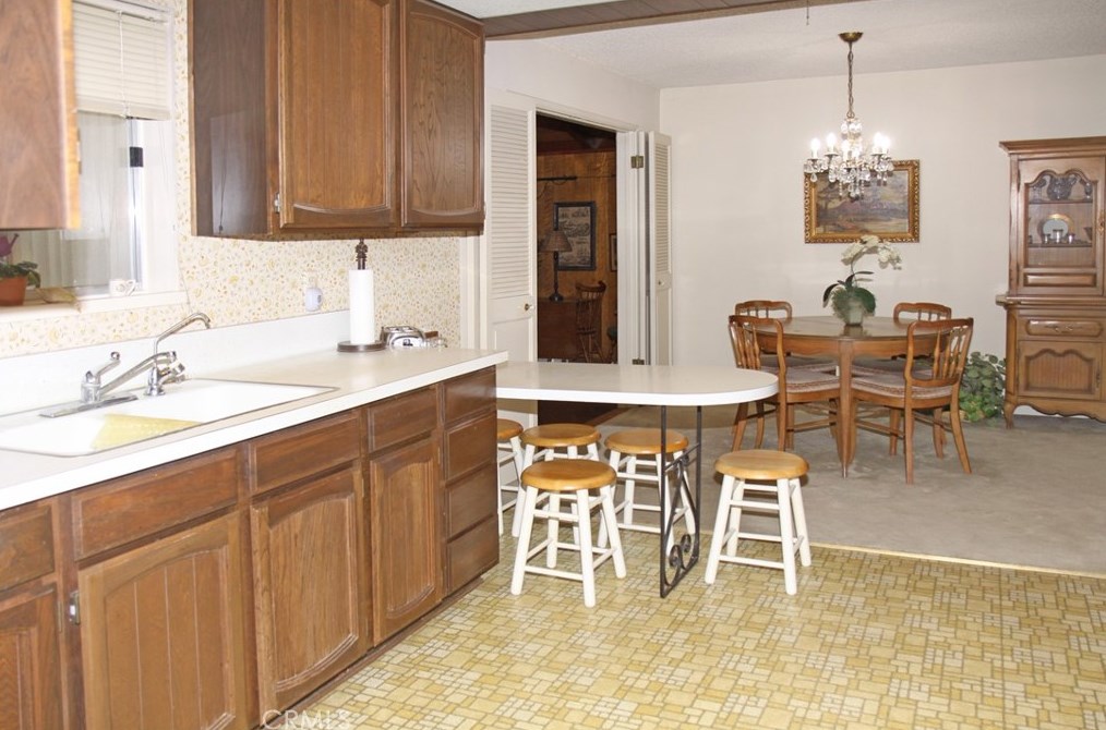 13861 Harper St, Westminster CA  92683-3323 exterior