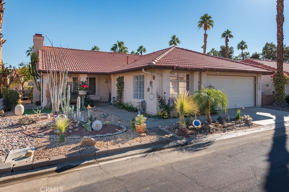 40932 Flying Sea Rd, Palm Desert, CA 92211-7288