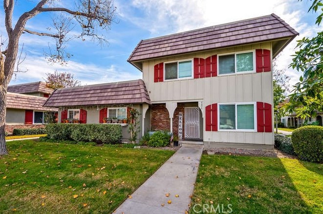 4608 Larwin Ave, Cypress, CA 90630