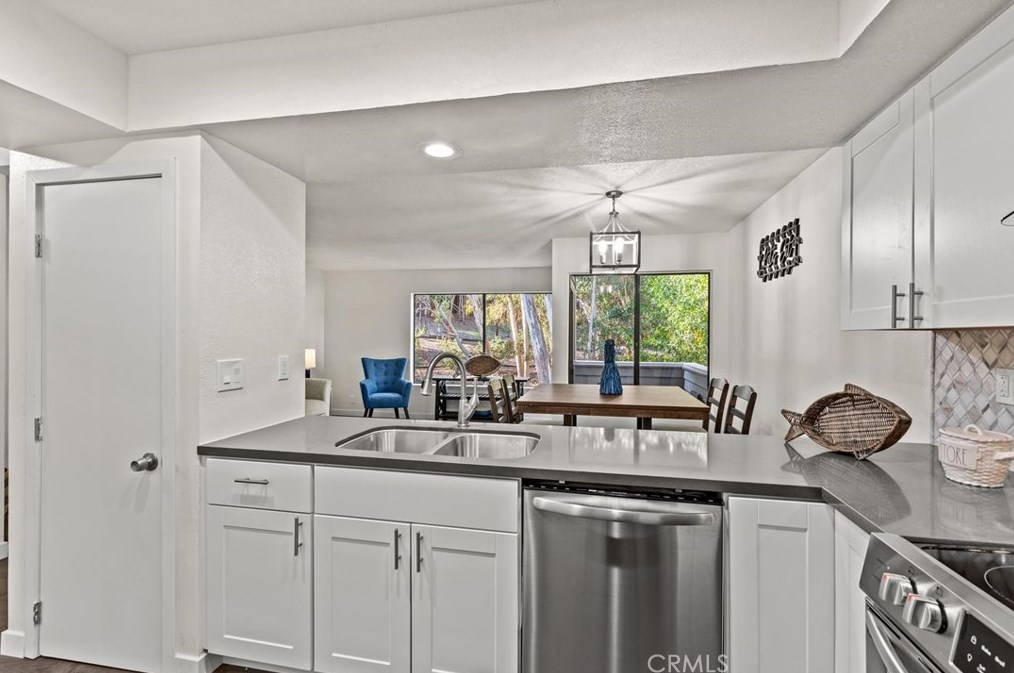 22277 Vista Verde Dr, El Toro, CA 92630